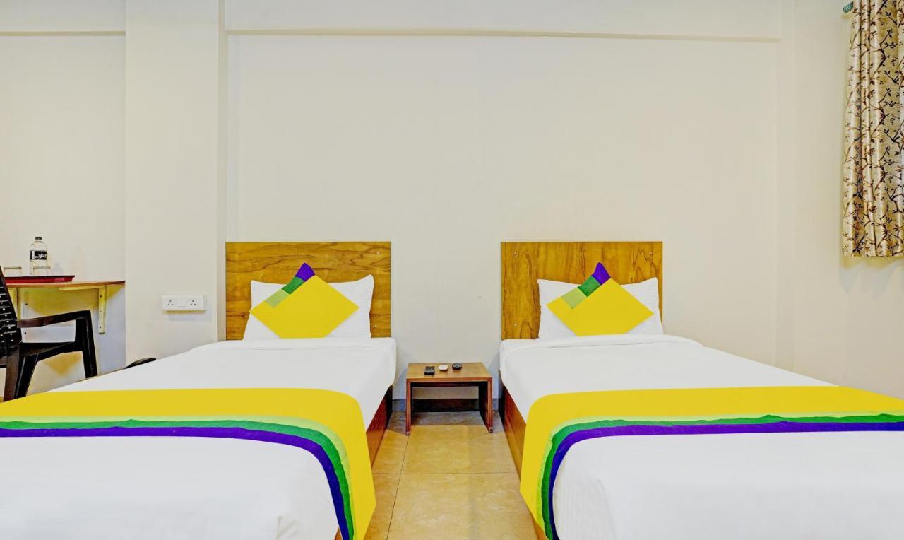 Itsy Hotels Oasis Pride Nashik Exterior photo